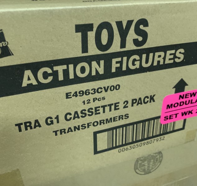 Walmart G1 Reissue Soundwave And Cassette Two Packs Arriving In Stores Now  (4 of 4)